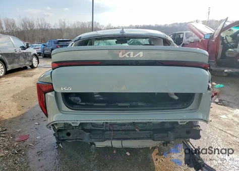 2025 Kia K4 Lx z USA, uszkodzony, nr VIN 3KPFT4DE2SE096724